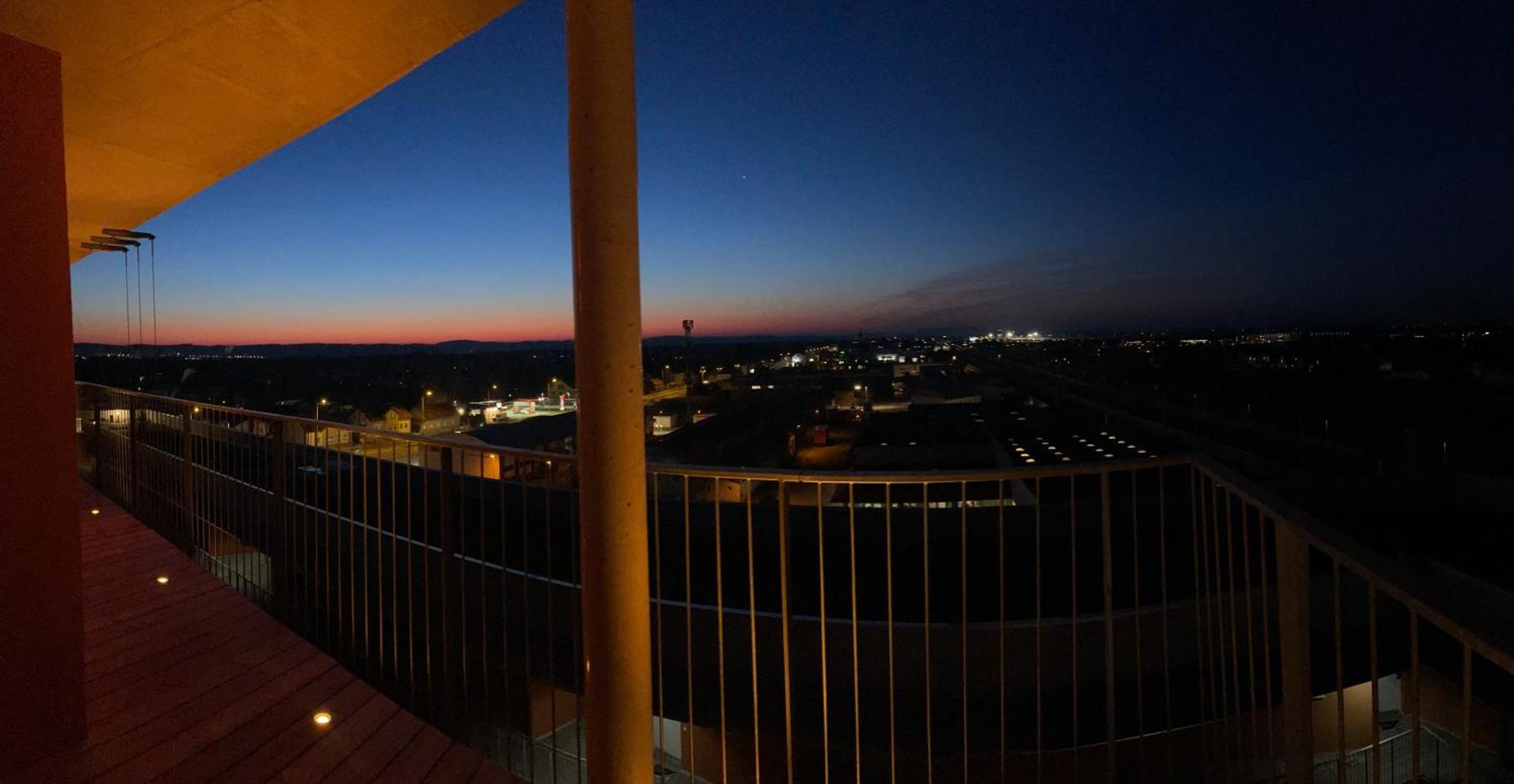 100 Qm Penthouse, Self-Check-In, 2 Parkplaetze Διαμέρισμα Γκρατς Εξωτερικό φωτογραφία