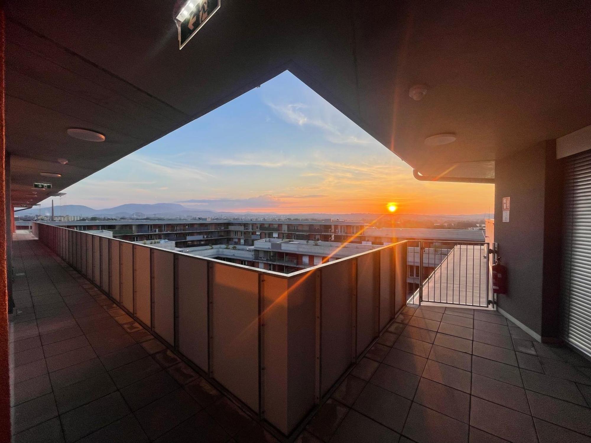 100 Qm Penthouse, Self-Check-In, 2 Parkplaetze Διαμέρισμα Γκρατς Εξωτερικό φωτογραφία