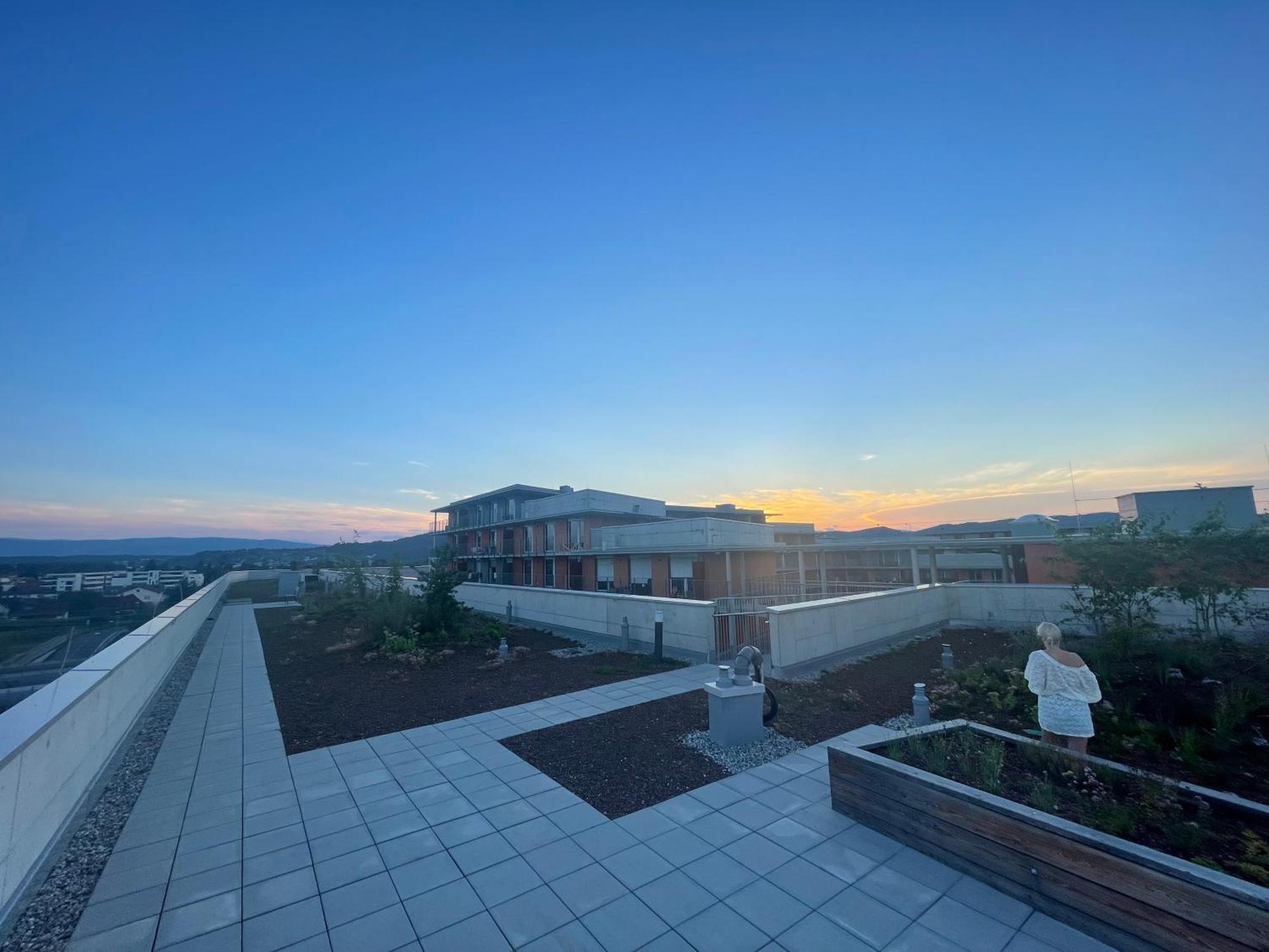 100 Qm Penthouse, Self-Check-In, 2 Parkplaetze Διαμέρισμα Γκρατς Εξωτερικό φωτογραφία