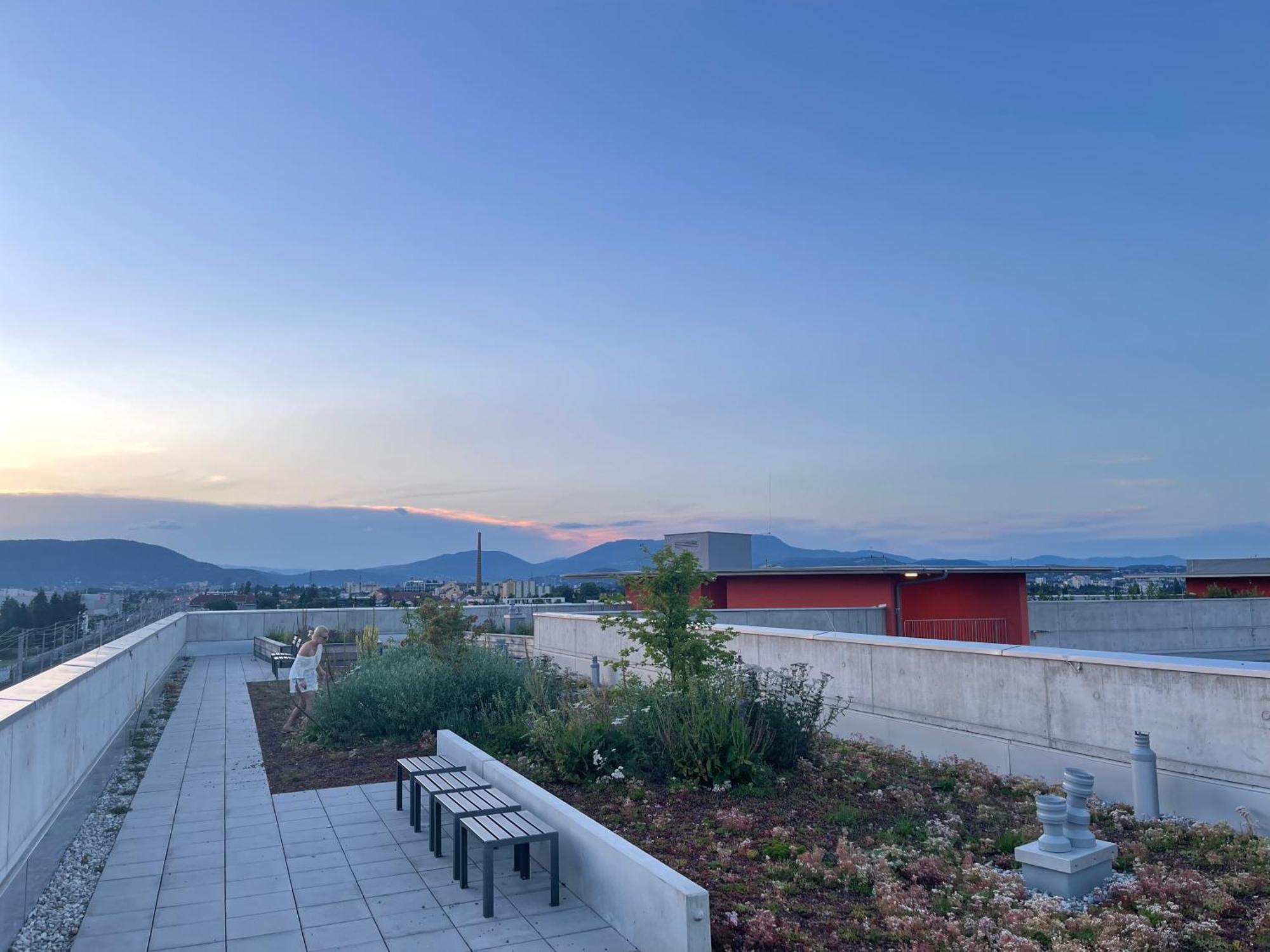 100 Qm Penthouse, Self-Check-In, 2 Parkplaetze Διαμέρισμα Γκρατς Εξωτερικό φωτογραφία